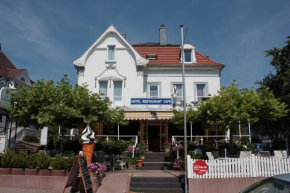 Гостиница Hotel AlleeSchlößchen  Бад-Вильдунген